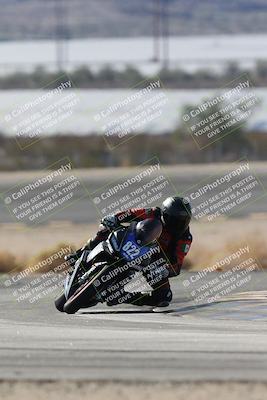 media/Nov-16-2025-Race Pace (Sun) [[8c5fa54630]]/Non Verified Riders (1st 20 Minutes)/1-Turn 14 (10am)/